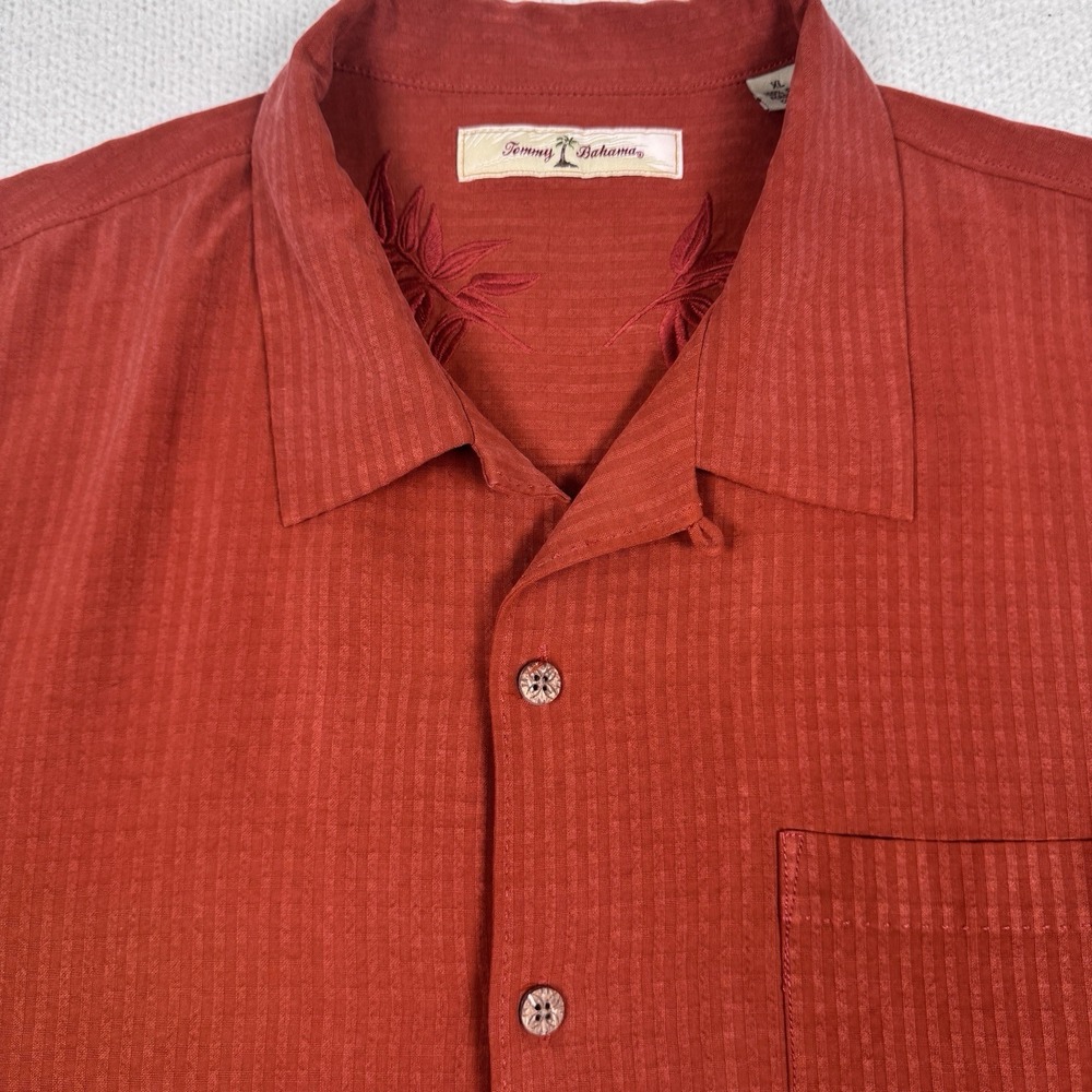 Tommy Bahama Silk Camp Shirt Mens XL Red Textured Short Sleeve Resort Cruise EUC